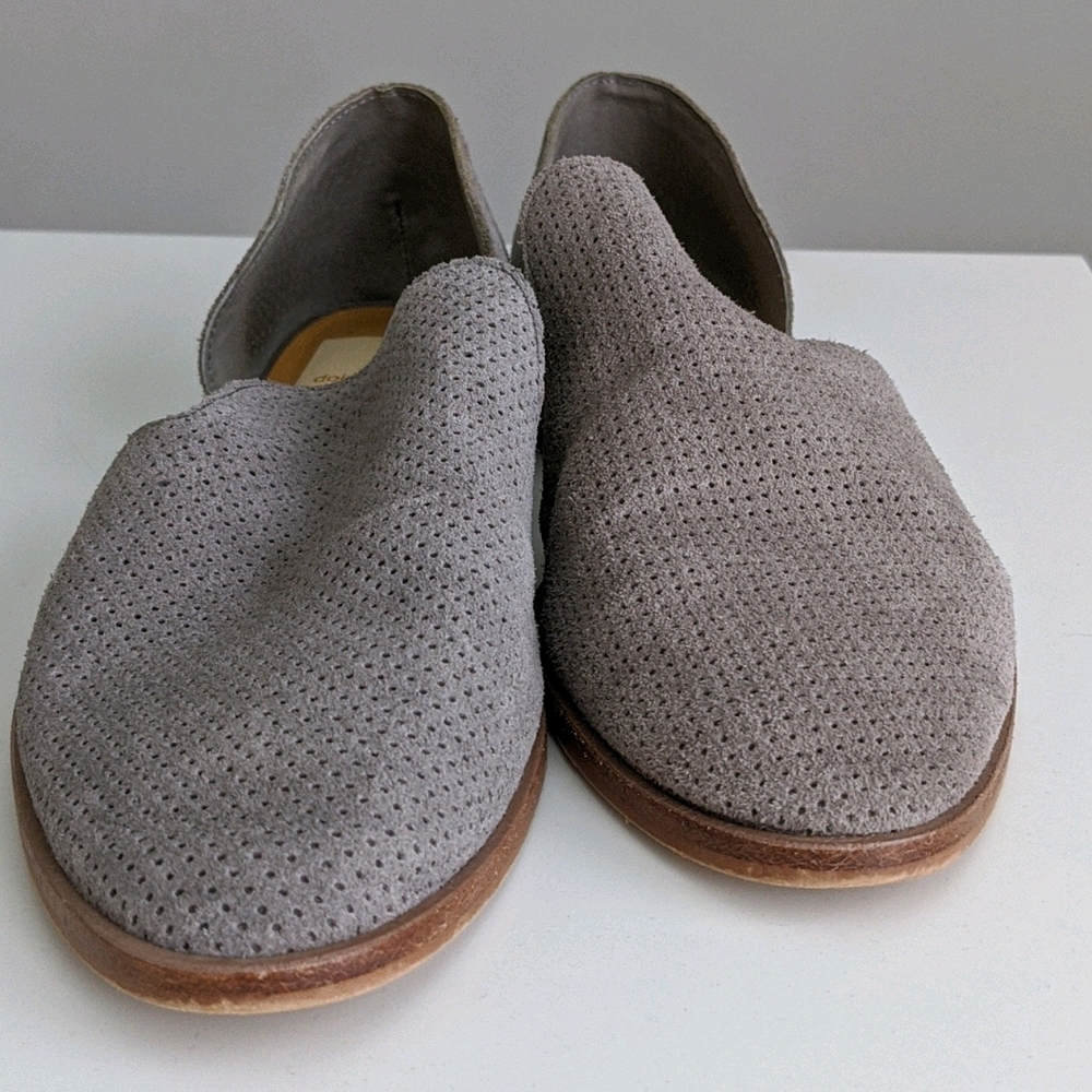 GREY DOLCE VITA FLATS 6.5